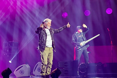 Олег Газманов дал сольный концерт на \"Золотом шлягере\" в Могилеве