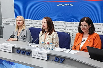 Вопросы школьной формы обсудили на пресс-конференции в Национальном пресс-центре