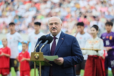 Лукашенко: Национальный футбольный стадион будет символом крепкой белорусско-китайской дружбы