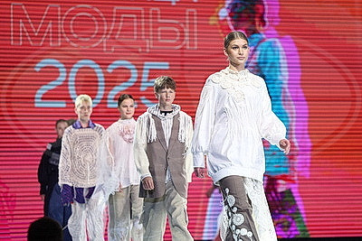 В Минске подвели итоги республиканского фестиваля-конкурса моды и фото \"Мельница моды - 2025\"