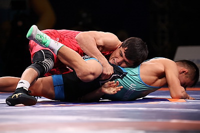 Белорусские борцы завоевали четыре золота на домашнем турнире памяти Караваева