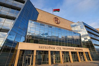 Швед представил избранных ВНС руководителей и судей Верховного Суда