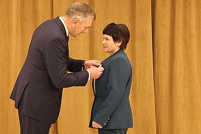 \"Коллективы АПК способны решать любые задачи даже в непростых условиях\". Назаров о заслугах сельхозпроизводителей