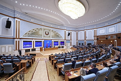 Лукашенко собрал совещание с аппаратом Нацбанка и руководством банков