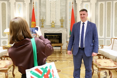 Гордость за Беларусь и ее талантливых людей. Представители Федерации профсоюзов посетили Дворец Независимости