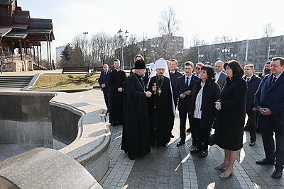 Парламентская делегация Республики Сербской посетила Храм-памятник в честь Всех Святых