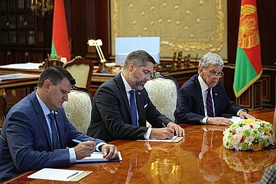 Лукашенко провел встречу с представителем Президента США Джоном Коулом