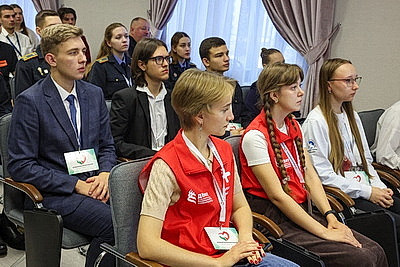 \"Время выбрало нас!\" В Могилеве собрались волонтеры из Беларуси и России