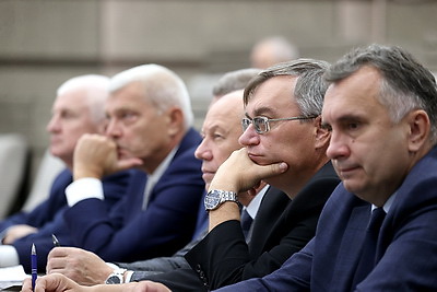Регионы принимают участие в селекторном совещании по уборочной кампании