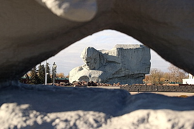 Брестская крепость-герой
