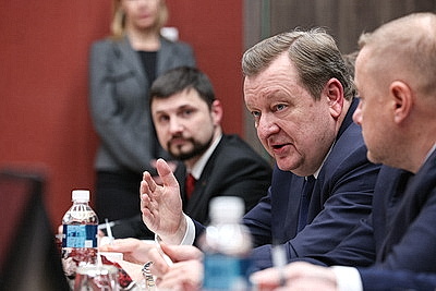 Парламентская делегация Кении посетила МНПЦ хирургии, трансплантологии и гематологии и МТЗ