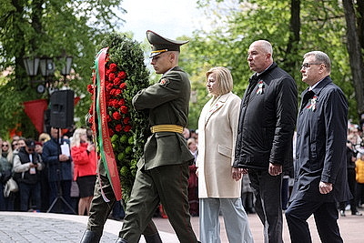 Парад, шествие \"Беларусь помнит\". Гродно празднует День Победы