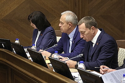 Качество и эффективность. Турчин дал оценку реализации госпрограмм в Беларуси