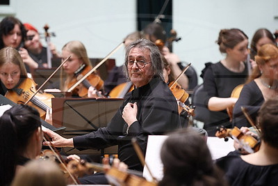 Белорусско-российский молодежный оркестр под управлением Юрия Башмета с успехом выступил в Минске