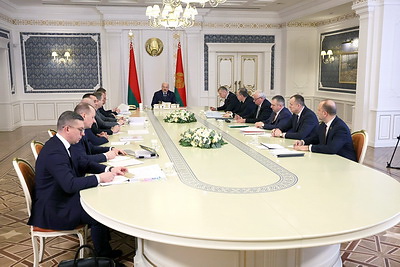 Лукашенко представили доработанный проект указа о контрольно-надзорной деятельности