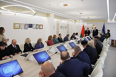 Нового ректора Академии управления при Президенте представили коллективу