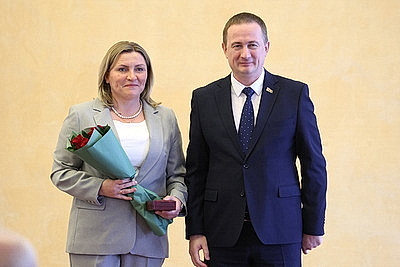 \"Сила Беларуси - в ее людях\". Турчин вручил госнаграды представителям различных сфер