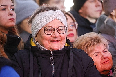 Огни зажгли на главной елке Бреста