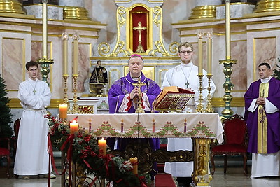 Свет единения и покоя. Вифлеемский огонь прибыл в Минск