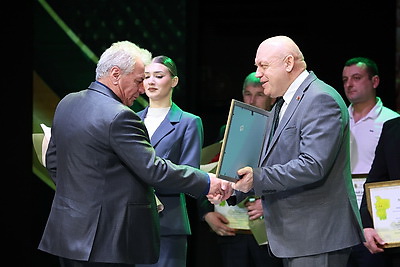 Аграриев Минской области чествовали в Пуховичском районе