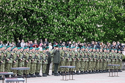 Более 200 новобранцев Гродненской пограничной группы приняли военную присягу