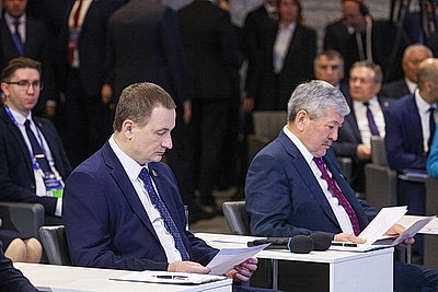 Биотехнологии, промышленность, экология. Премьер-министры стран ЕАЭС ознакомились с инновационными разработками в Москве