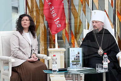 В Минске презентовали книгу \"Воины духа\" о подвигах священников в годы ВОВ