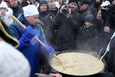 Зимний фестиваль \"Берестейские сани\" провели в Кобрине
