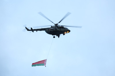 Военный парад по случаю 80-летия Победы прошел у стелы \"Минск - город-герой\"