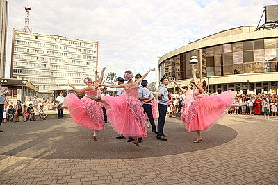 Жители Бреста масштабно отметили День города