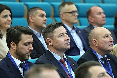 Около 2 тыс. молодых белорусских атлетов и тренеров получают стипендии Президентского спортивного клуба
