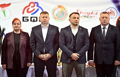 Республиканский турнир по вольной борьбе проходит в Шклове