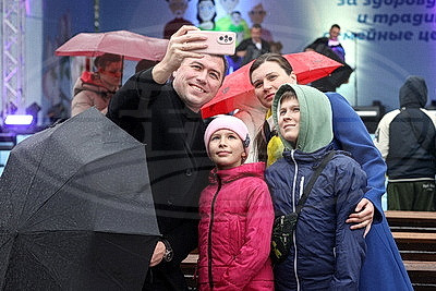 Приходили с детьми, друзьями, родственниками. Семейный праздник прошел в Минске