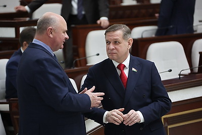 Законопроект о республиканском бюджете на 2026 год принят в первом чтении