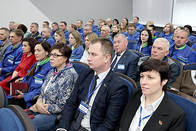 Сергеенко ознакомился с производством Лукомльской ГРЭС