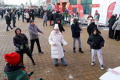 Квест \"Это все мое родное\" и интерактивные площадки. Солигорск принимает \"Марафон единства\"