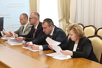 Объединить усилия государства и общества по наведению порядка. Сивак о задачах Года благоустройства