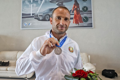 Сборная Беларуси по пляжному футболу вернулась домой с серебром чемпионата мира