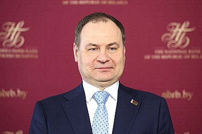 Победителей конкурса видеоблогеров \"Деньги имеют значение\" наградили в Нацбанке