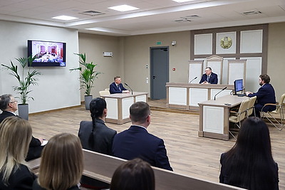 Коллективу Апелляционного экономического суда представили нового руководителя