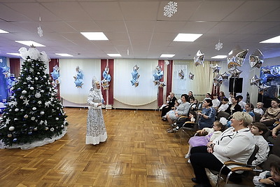 Кочанова поздравила детей из Социально-педагогического центра в Минске