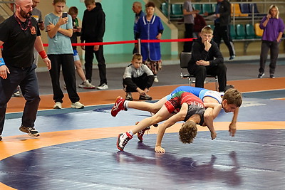 Более 200 борцов стали участниками отборочного этапа \"Лиги храбрых\" в Могилеве