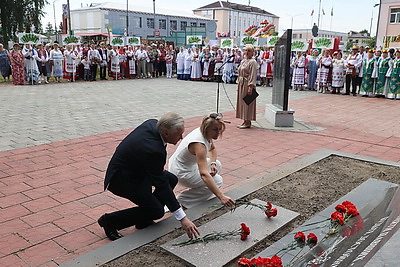 Региональный фестиваль \"Грай, гармонік!\" собрал в Ельске профессиональных музыкантов и любителей
