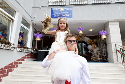 Первый звонок прозвучал для 100 первоклассников витебской гимназии №8