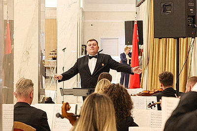 \"Коллективы АПК способны решать любые задачи даже в непростых условиях\". Назаров о заслугах сельхозпроизводителей