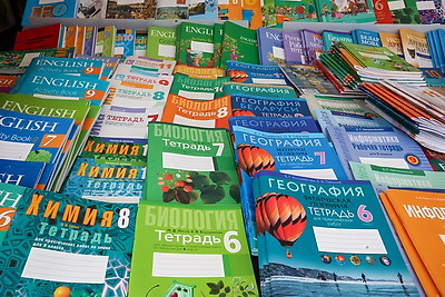 Все нужное для учебы. Широкий ассортимент товаров представлен в торговых объектах