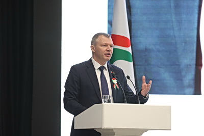 \"Идеология единства как основа Великой Победы\": международная межпартийная конференция проходит в Минске