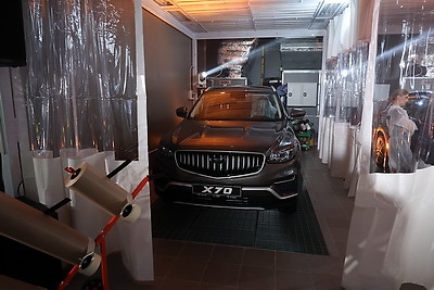 В Гродно открыли крупнейший малярно-кузовной центр \"Альфорт\" на 11 постов