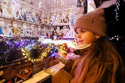 Предновогодние ярмарки работают в Бресте