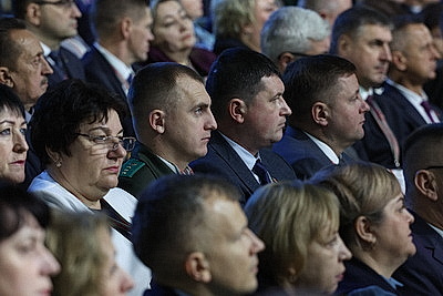 Программа на пятилетку до 2030 года. ВНС под председательством Лукашенко продолжает работу